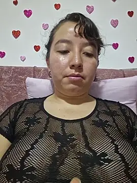 annyaparis online show from February 2026 01:16:02 AM