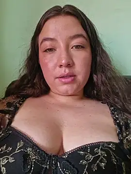 annyaparis online show from November 2025 08:25:01 PM