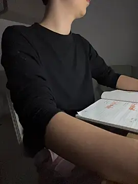 LiamMyst online show from October 2025 12:33:02 AM