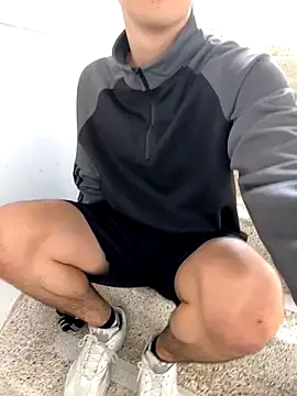 LiamMyst online show from November 2025 04:22:01 PM