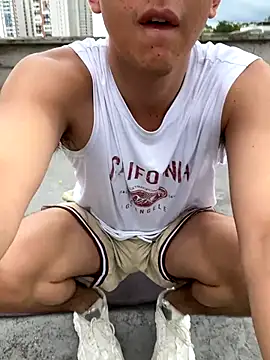 Snapshot of LiamMyst chatting on January 2026 05:51:01 PM LiamMyst online show from January 2026 05:51:01 PM