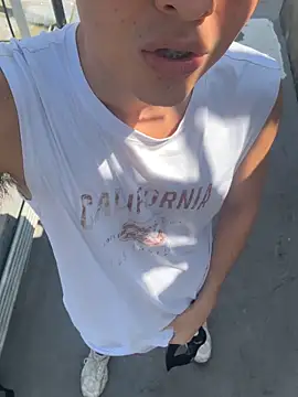 LiamMyst online show from April 2026 02:33:01 PM