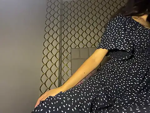 dubyzubygirl online show from March 2026 03:57:01 PM