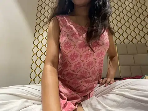 dubyzubygirl online show from April 2026 04:46:01 PM