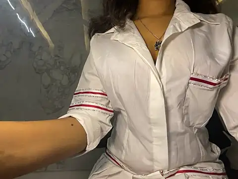 dubyzubygirl online show from February 2026 09:47:01 AM