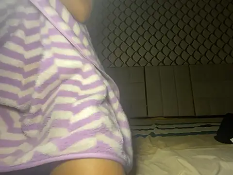 dubyzubygirl online show from March 2026 03:45:02 PM