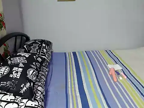 lady fingertips online show from February 2026 07:59:02 PM