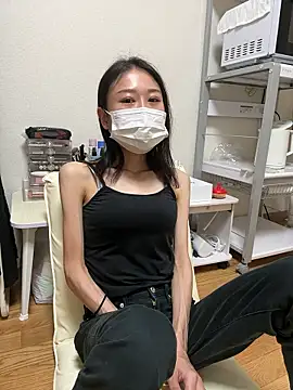 mia2 jp online show from October 2025 09:54:02 AM