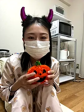 mia2 jp online show from October 2025 08:22:01 AM