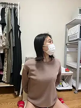 mia2 jp online show from March 2026 08:10:02 AM