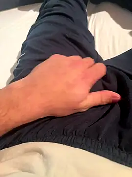 Snapshot of max22palm chatting on October 2025 12:39:01 PM max22palm online show from October 2025 12:39:01 PM