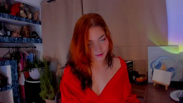 AmaruBloom online show from December 2025 10:43:01 AM