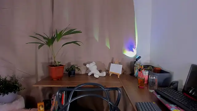 AmaruBloom online show from February 2026 07:19:01 AM