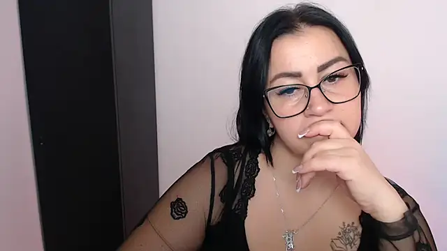 Snapshot of Melanka_milka chatting on October 2025 01:22:02 PM Melanka milka online show from October 2025 01:22:02 PM