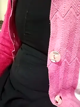 LOVE-VIKA online show from December 2025 04:41:01 PM