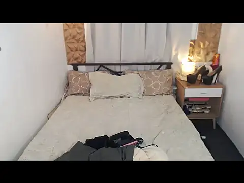 MolinaDiscaya online show from November 2025 12:55:02 AM