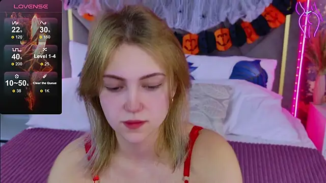 Stellahaart online show from November 2025 05:11:02 AM