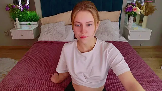 Stellahaart online show from December 2025 07:29:02 AM