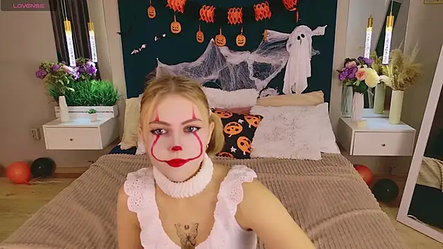 Stellahaart online show from October 2025 05:50:01 AM