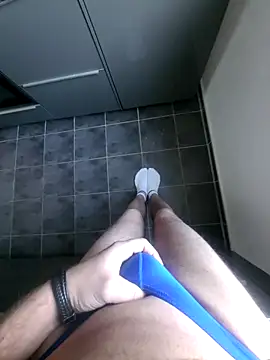 Snapshot of rezzzze chatting on November 2025 09:19:02 AM rezzzze online show from November 2025 09:19:02 AM