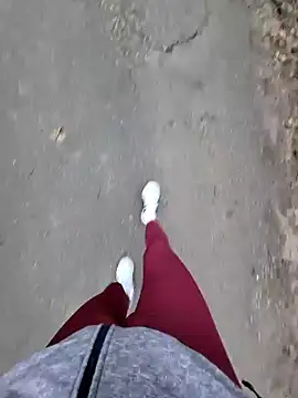 rezzzze online show from February 2026 04:37:01 PM