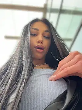 ilariea girl online show from May 2026 02:19:02 PM