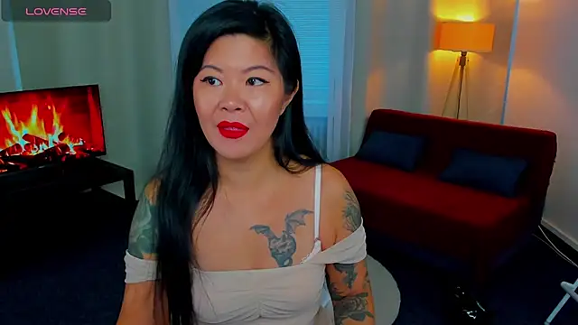BeckySunday online show from October 2025 06:04:02 AM