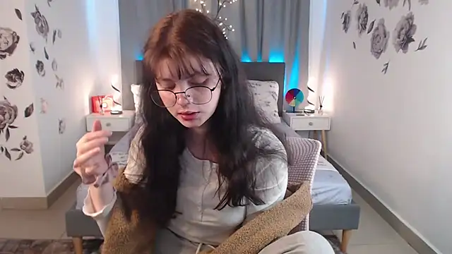 MileyRood online show from October 2025 11:25:02 PM