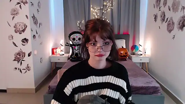 MileyRood online show from November 2025 11:30:01 PM