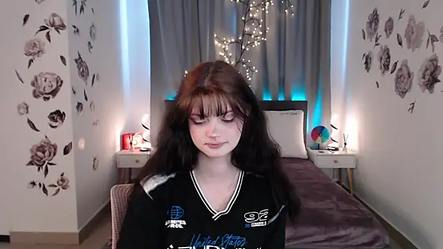 MileyRood online show from November 2025 01:11:02 AM