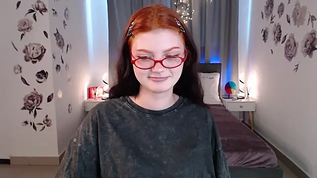 MileyRood online show from November 2025 01:06:02 AM