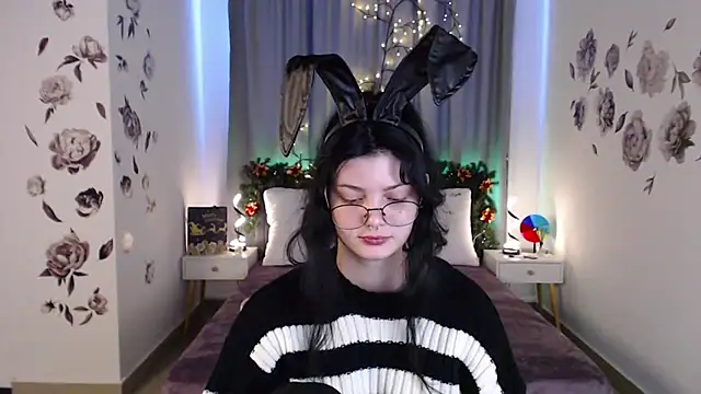 MileyRood online show from December 2025 01:16:02 AM