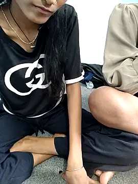 Unique girls90 online show from February 2026 04:58:01 AM