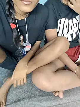 Unique girls90 online show from February 2026 01:33:02 PM