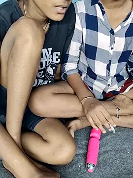 Unique girls90 online show from March 2026 04:56:01 PM