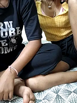 Unique girls90 online show from November 2025 03:21:01 AM