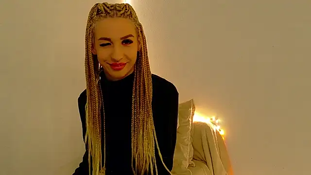 Sia a online show from December 2025 04:50:01 AM