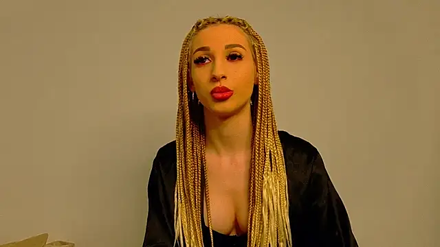 Sia a online show from December 2025 04:12:02 AM