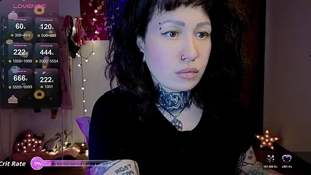 Senorita  Dakota online show from November 2025 09:37:02 PM