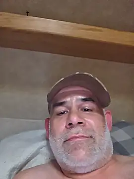 DeeBestEver online show from May 2026 08:51:01 PM
