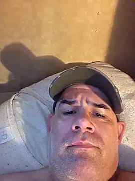 DeeBestEver online show from April 2026 05:16:02 PM