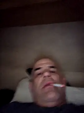 DeeBestEver online show from November 2025 05:40:01 PM