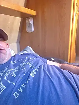 DeeBestEver online show from April 2026 11:51:01 PM