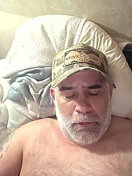 DeeBestEver online show from January 2026 06:15:02 PM