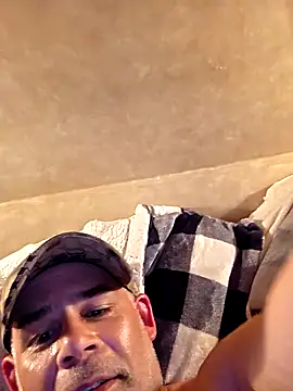 DeeBestEver online show from November 2025 05:17:02 PM