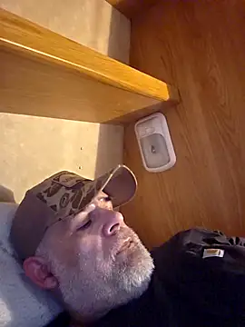 DeeBestEver online show from April 2026 03:18:02 PM