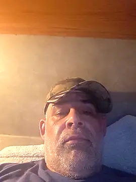 DeeBestEver online show from November 2025 10:14:02 PM