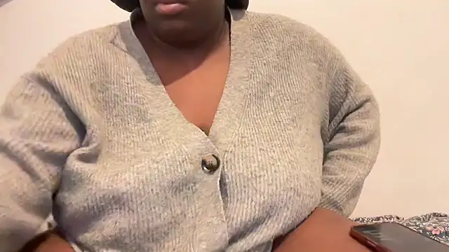 Snapshot of nanaisbackk chatting on November 2025 12:20:01 PM nanaisbackk online show from November 2025 12:20:01 PM