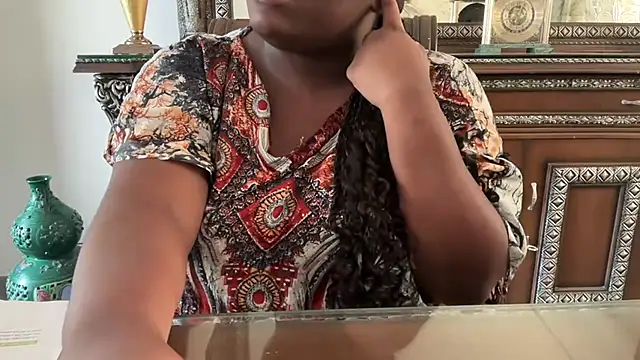 Snapshot of nanaisbackk chatting on December 2025 08:13:02 AM nanaisbackk online show from December 2025 08:13:02 AM