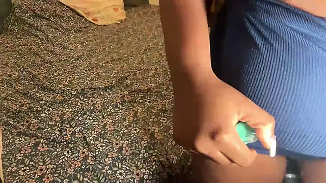 Snapshot of nanaisbackk chatting on February 2026 12:17:02 AM nanaisbackk online show from February 2026 12:17:02 AM